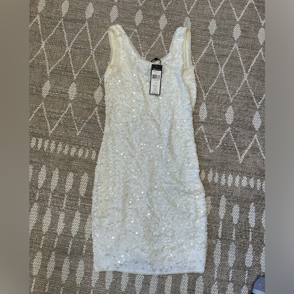 BCBGMaxAzria White Bodycon Sequin Dress
